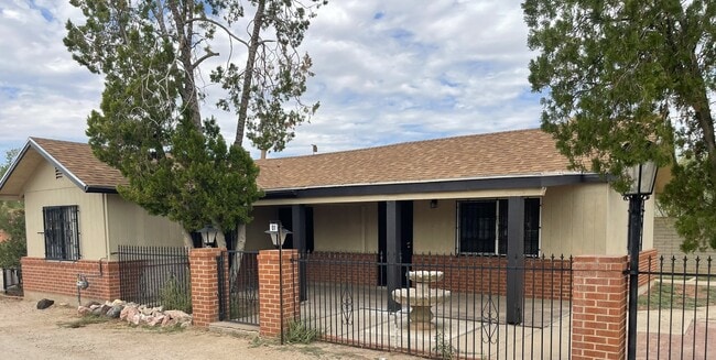 Photo - 3027 N Geronimo Ave