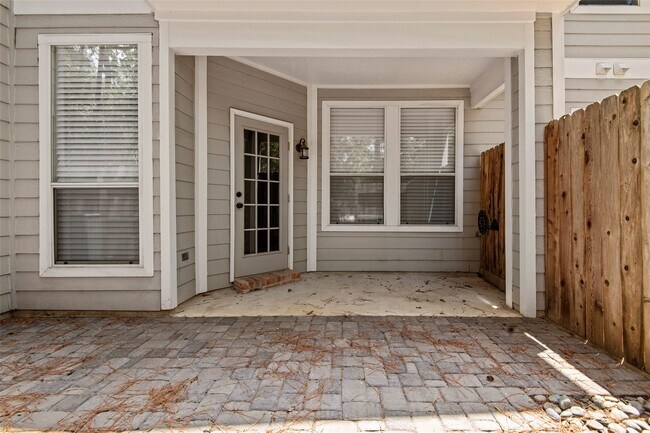 Photo - 107 S Spiral Vine Cir