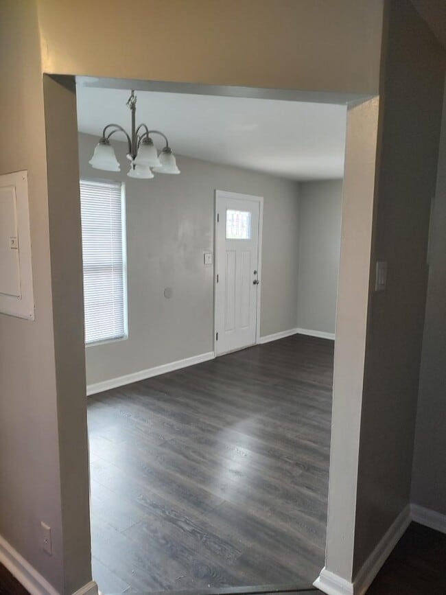 Photo - 2408 Whitesburg Dr