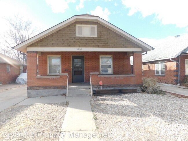 2 br, 1 bath House - 1233 Berkley Avenue - 2 br, 1 bath House - 1233 Berkley Avenue