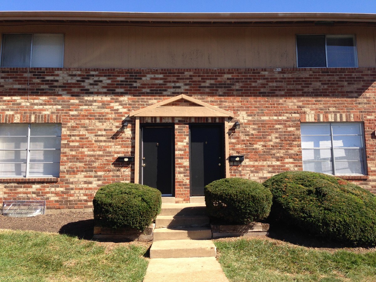 carrollton village apartments