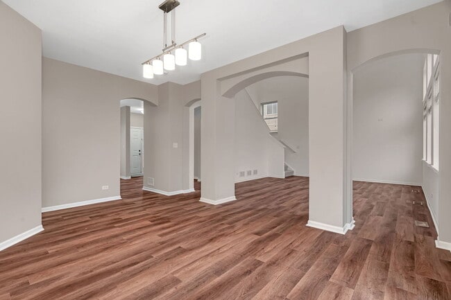 Photo - 1725 Wick Way