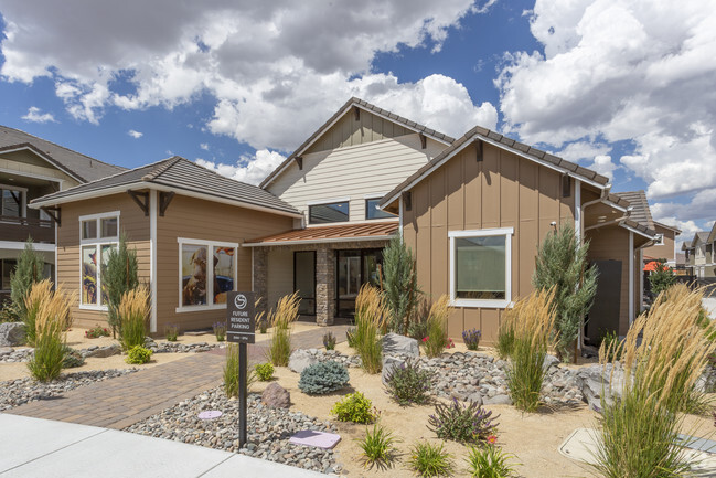 Building Photo - Silverado Apartments