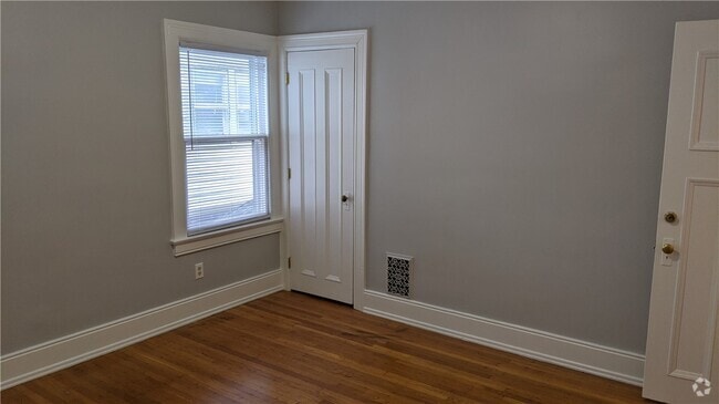 Building Photo - 25 Morningside Park Rental