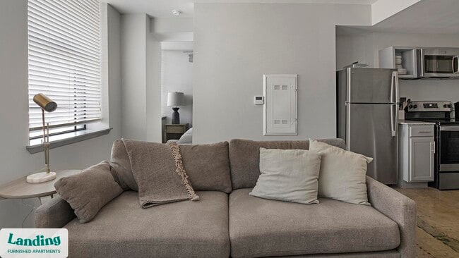 Photo - 2308 4th Ave N Unidad 211.1406059