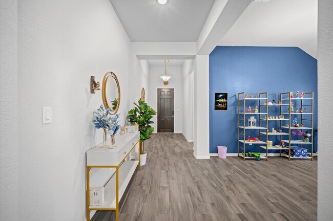 Photo - 7718 Millstone Trl Ln