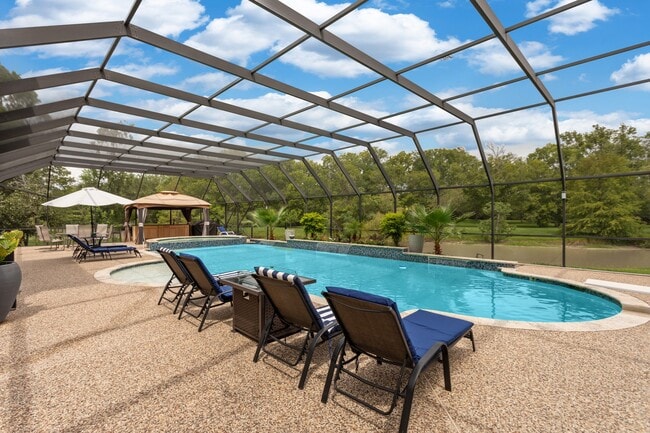 Building Photo - 9108 Quail Ridge Dr