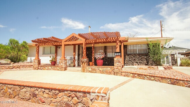 Photo - 356 Coral Hills Rd