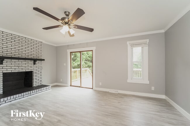 Photo - 4039 Seaforth Dr