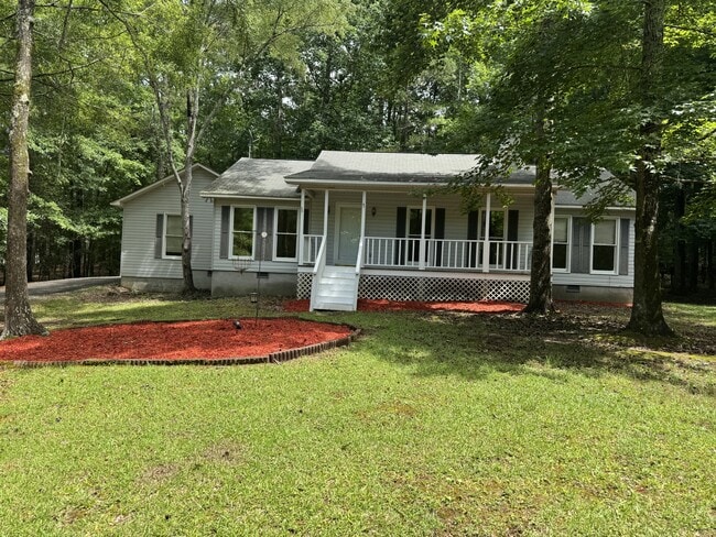 Building Photo - 112 Oak Leaf Cir