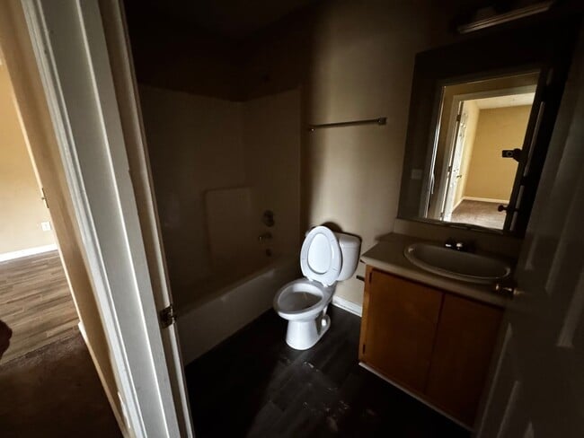 Photo - 2 bed 1 bath