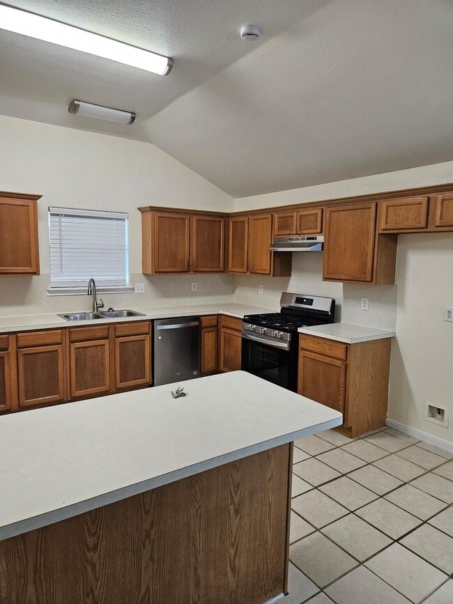 Photo - 2521 37th Ave N