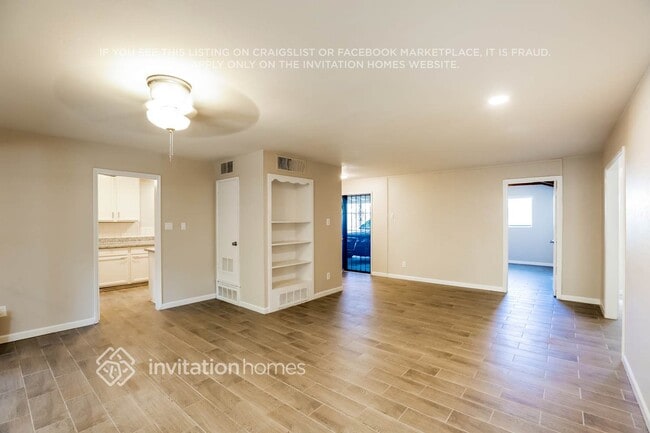 Photo - 3415 W Elm St