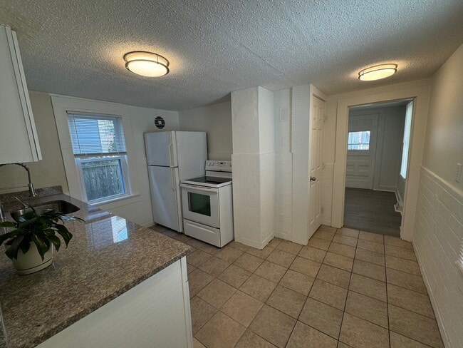 Photo - 23 Beauregard St