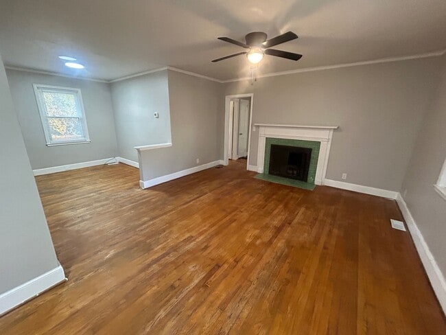 Photo - 623 S Beltline Blvd