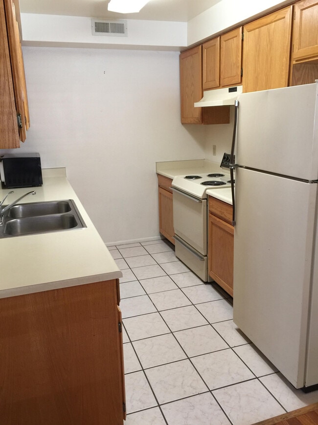 Photo - 1000 N Beaver St