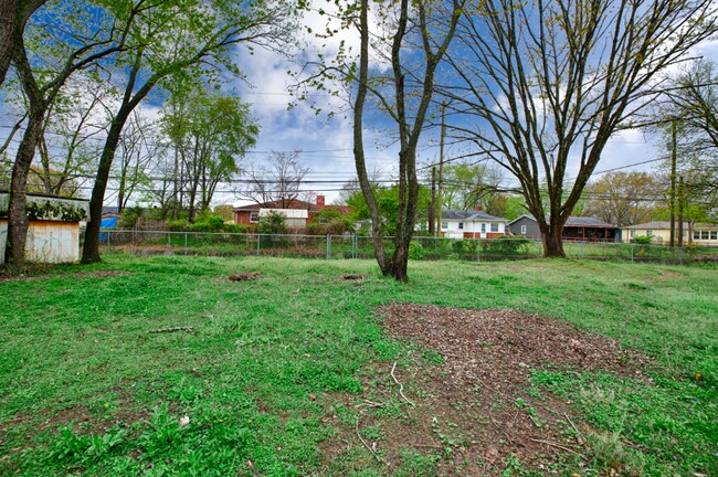 Photo - 2804 Thurman Cir SW