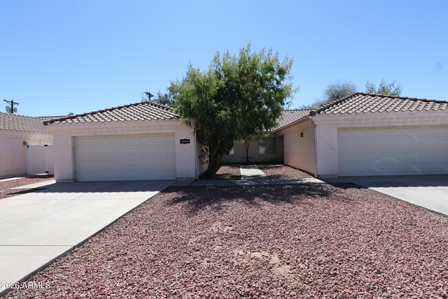 Photo - 1099 W Flint St