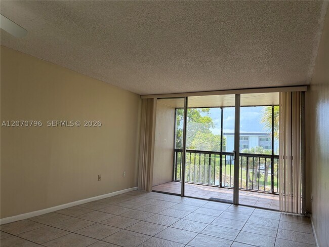 Photo - 10865 SW 112th St Unit 313