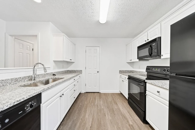 Photo - 1036 Monticello Pl