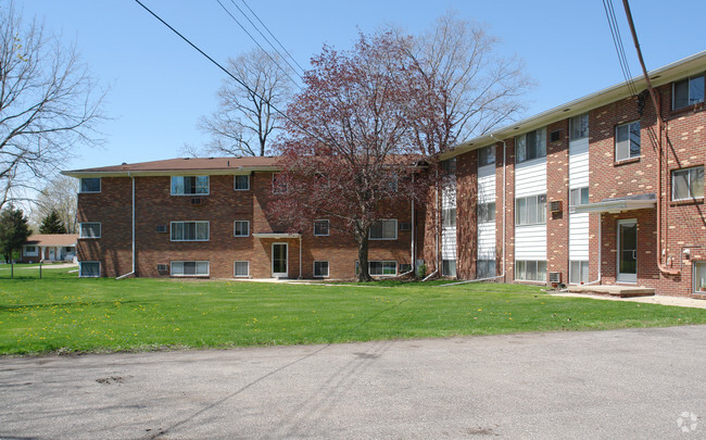 Building Photo - Blakeview  Apartments