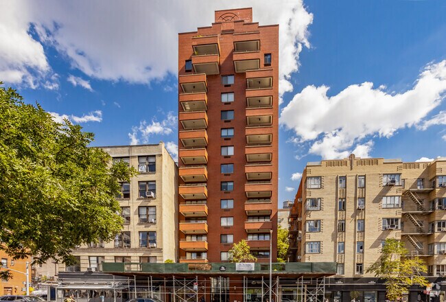 Photo - Prime Chelsea Retail on 7th Ave - The Atrium
