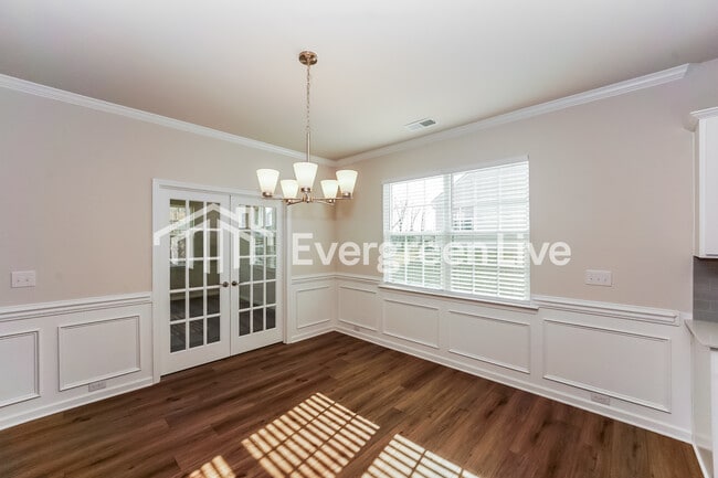 Photo - 6460 Fairfax Ct