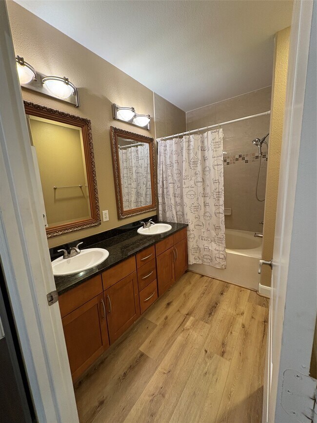 Photo - 2299 Lone Star Dr Unit 208