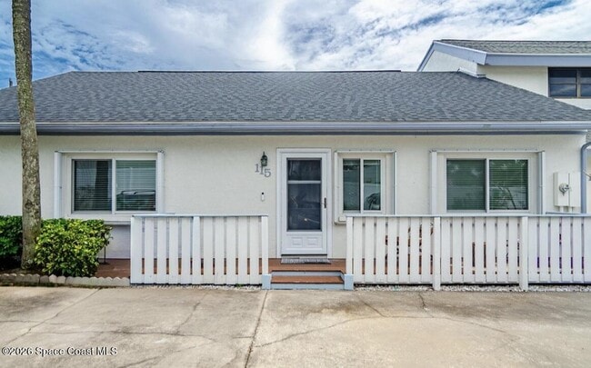 Building Photo - 115 Riverside Dr