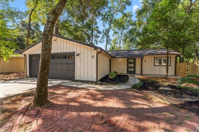 Building Photo - 5 Canyon Oak Pl Rental