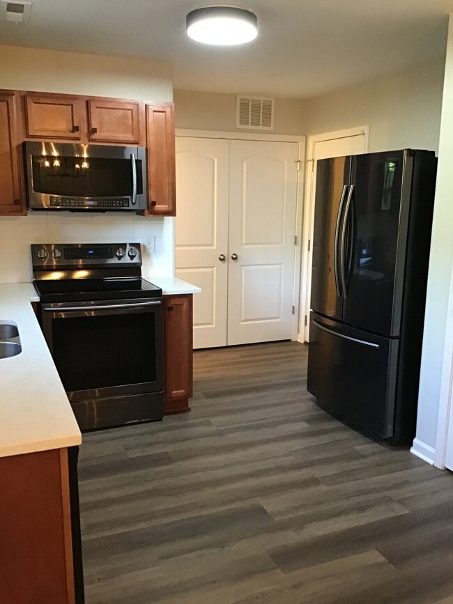 Photo - 399 Randolph Dr