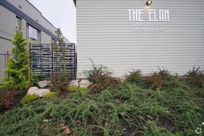 Building Photo - 1-Bed w/Beautiful Kitchen & Off-Street Par... Unit 7540 Rental