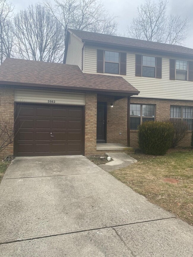 Photo - 5982 Little Brook Way Unit 5982