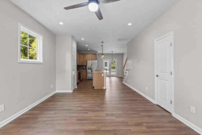 Photo - 214 N Guthrie Ave Unidad B