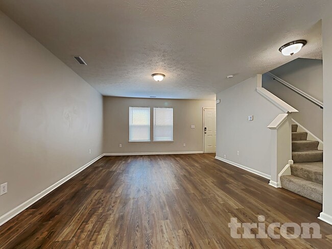 Photo - 6427 Calabash Pl