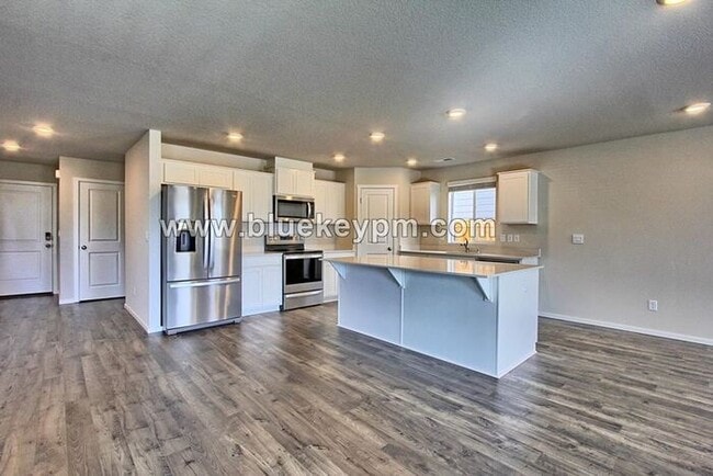 Photo - 4 Bed, 2.5 Baths Home in Ridgefield