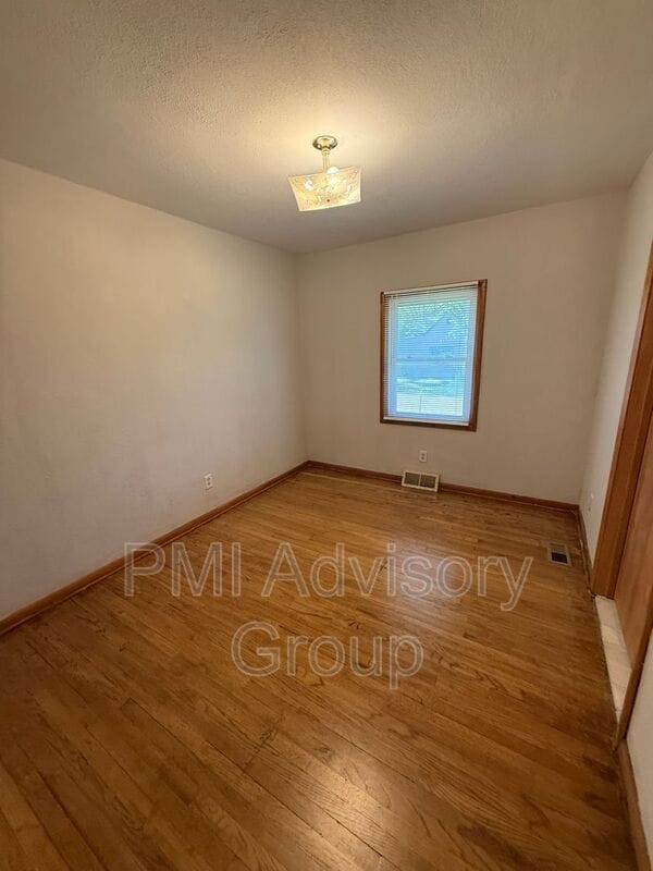 Photo - 2347 SE Pennsylvania Ave