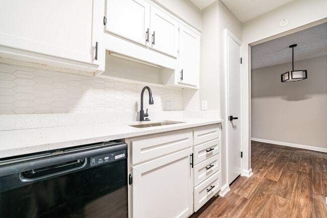 Mountain Place Apartments