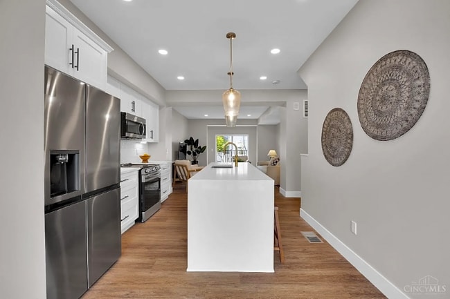 Photo - 4486 Butterfield Pl