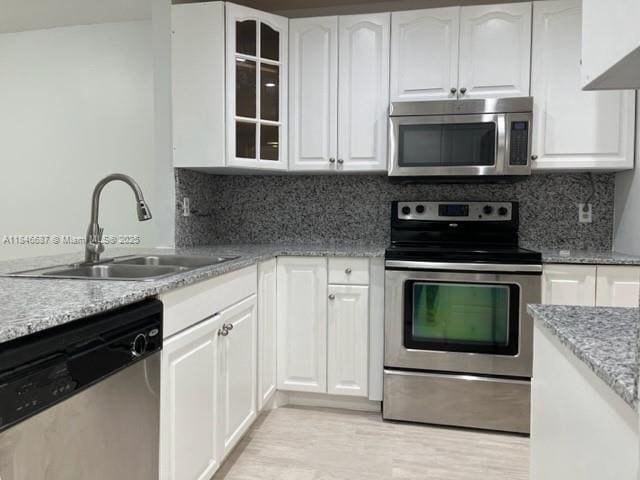 Building Photo - 447 Lakeview Dr Rental