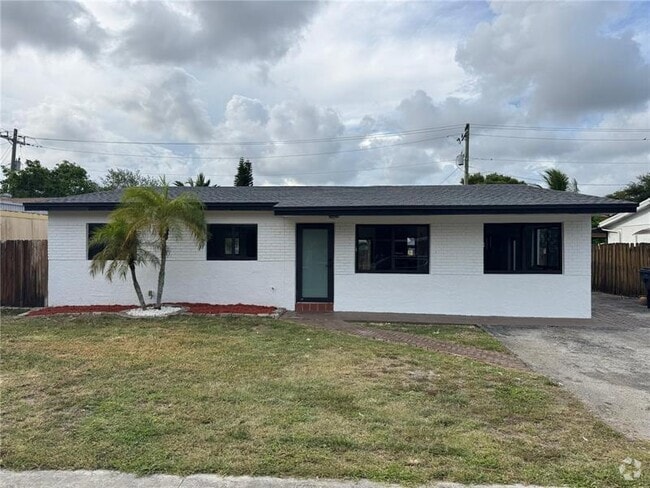 Building Photo - 7161 Pershing St Rental