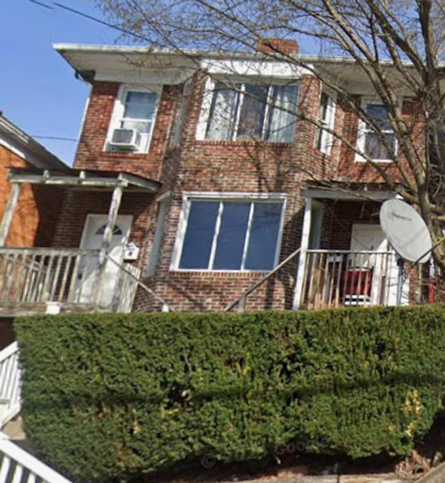 1607 Methyl St Unit Upper