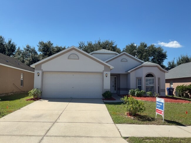 Building Photo - 1072 Bluegrass Dr