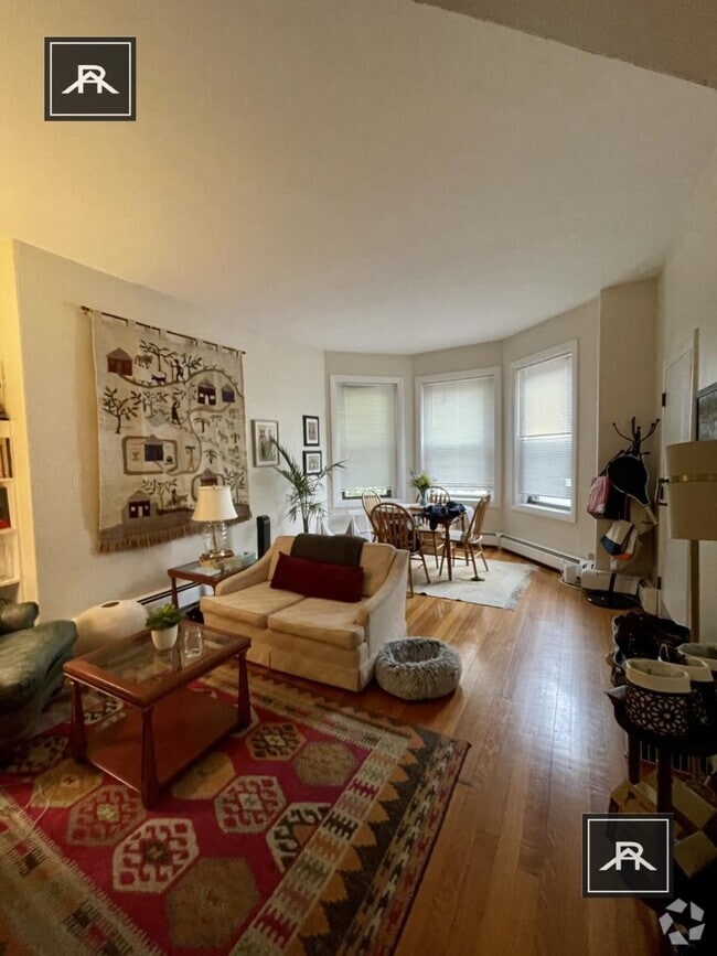 Building Photo - 1 bedroom in Brookline MA 02445 Rental