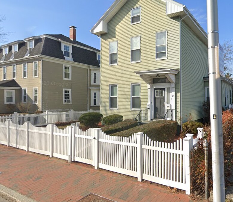 Photo - 13 Pleasant St Apartments Unit 1R