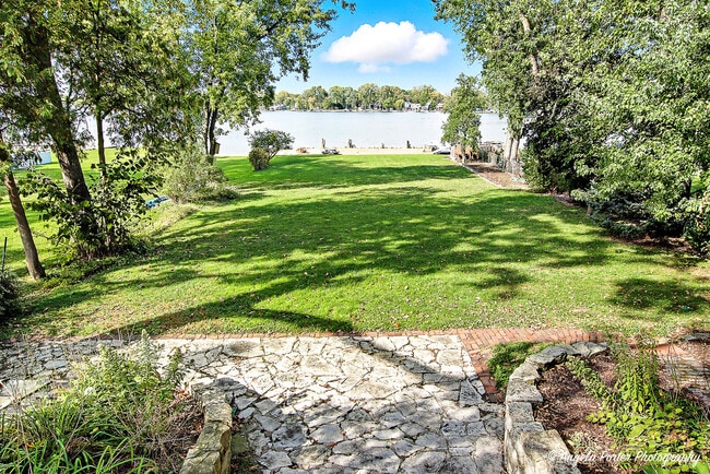 Photo - 22806 W Loon Lake Blvd