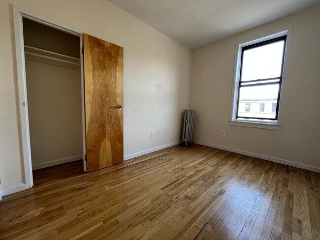 Photo - 600 W 187th St Unidad 54