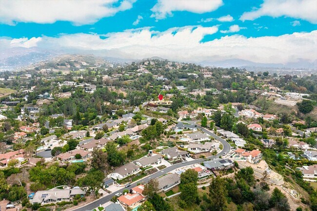 Photo - 10272 Overhill Dr