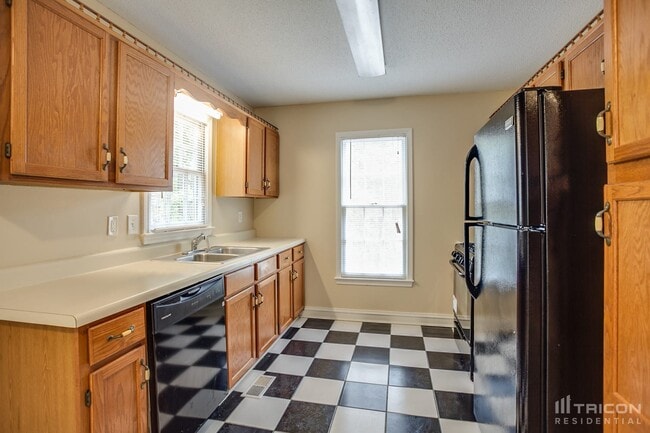 Photo - 69 Peach Crossing Dr