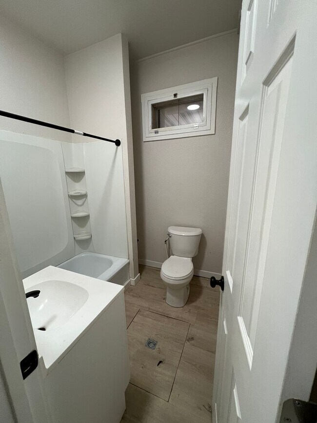 Photo - W Main St Unit 211 W Main St